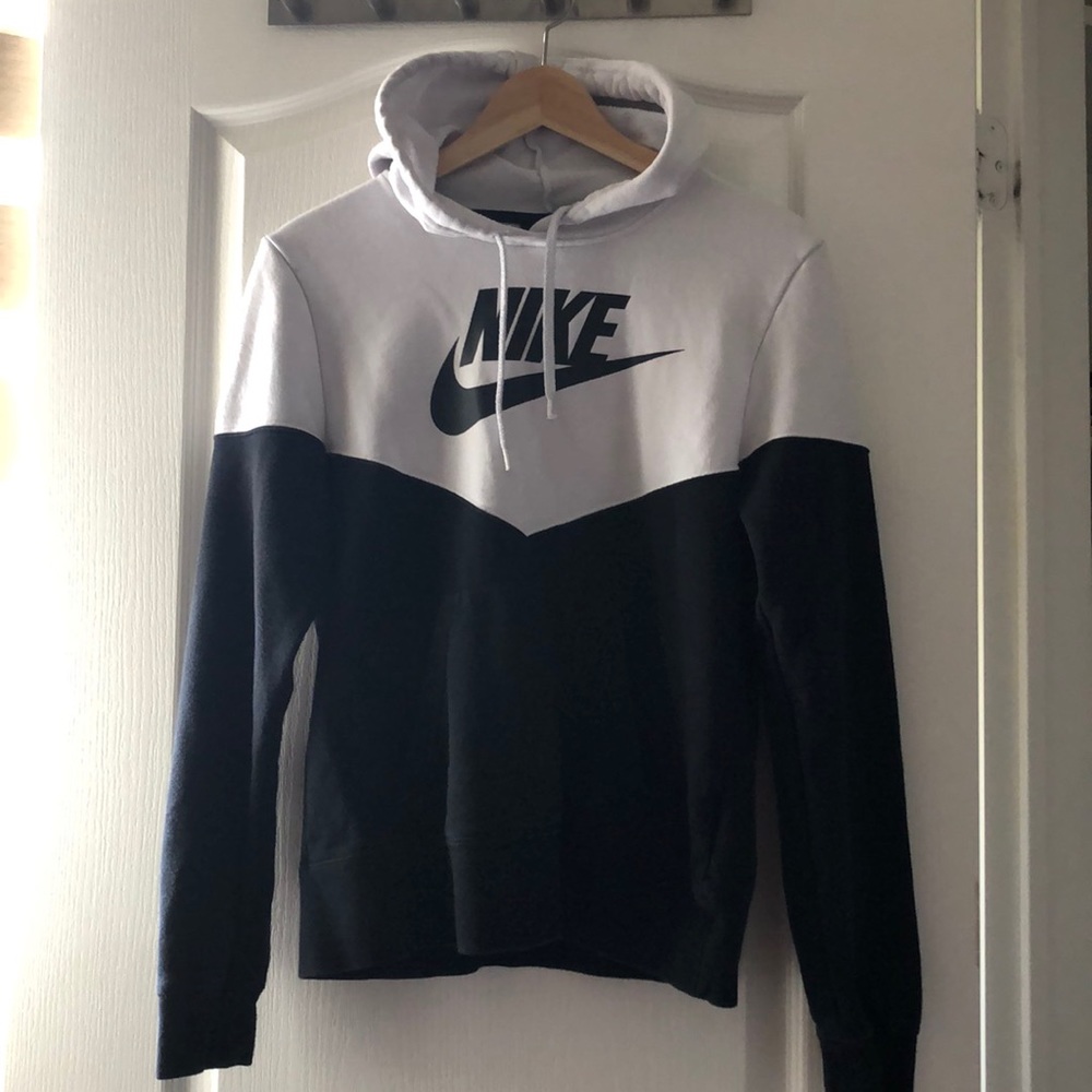 Nike hoodie